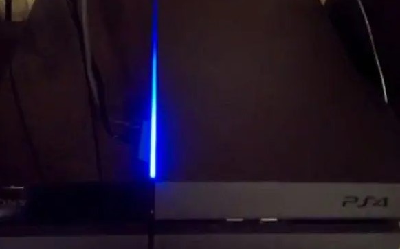 How to fix the blinking blue light on PS4